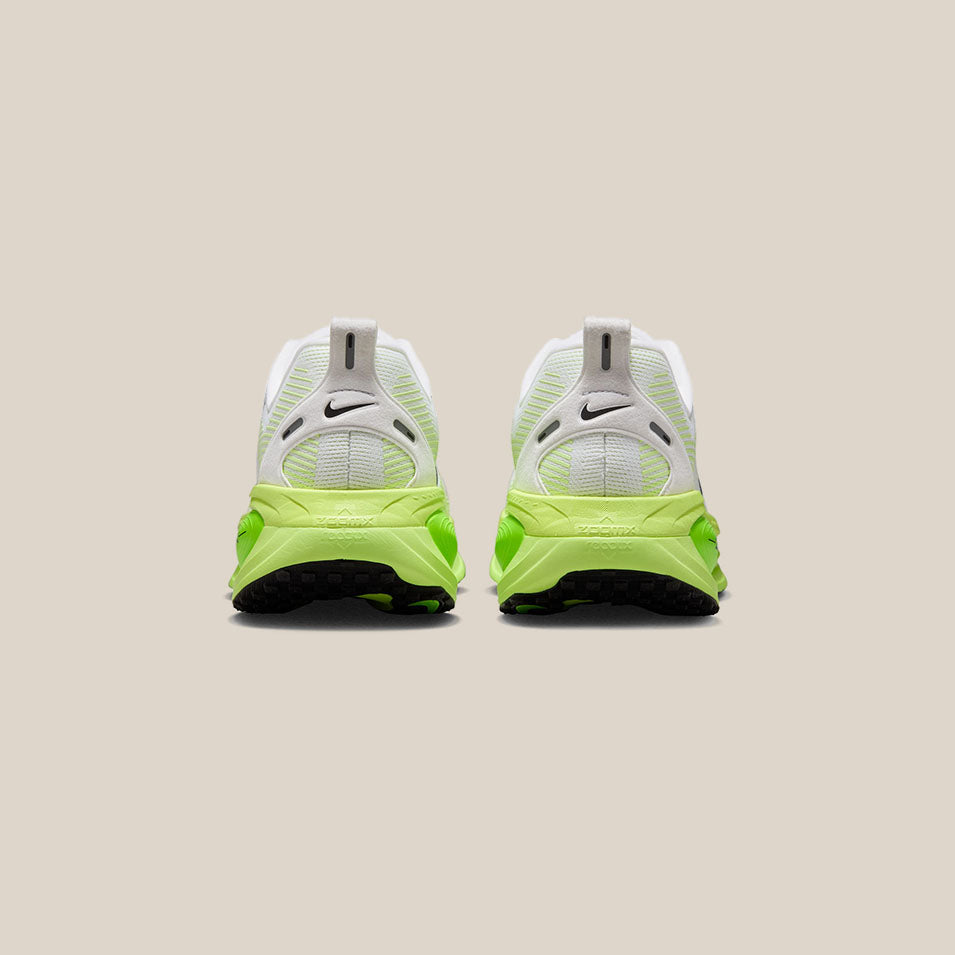 Nike Vomero 18