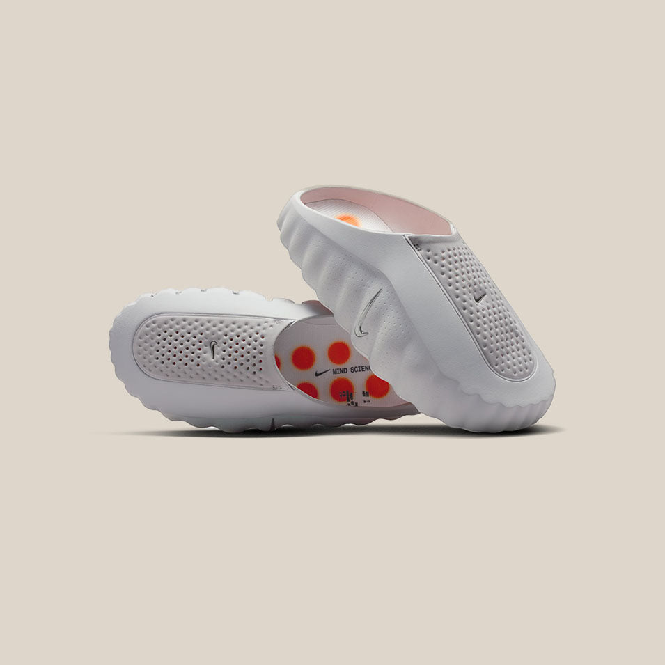 Nike Womens Mind 001