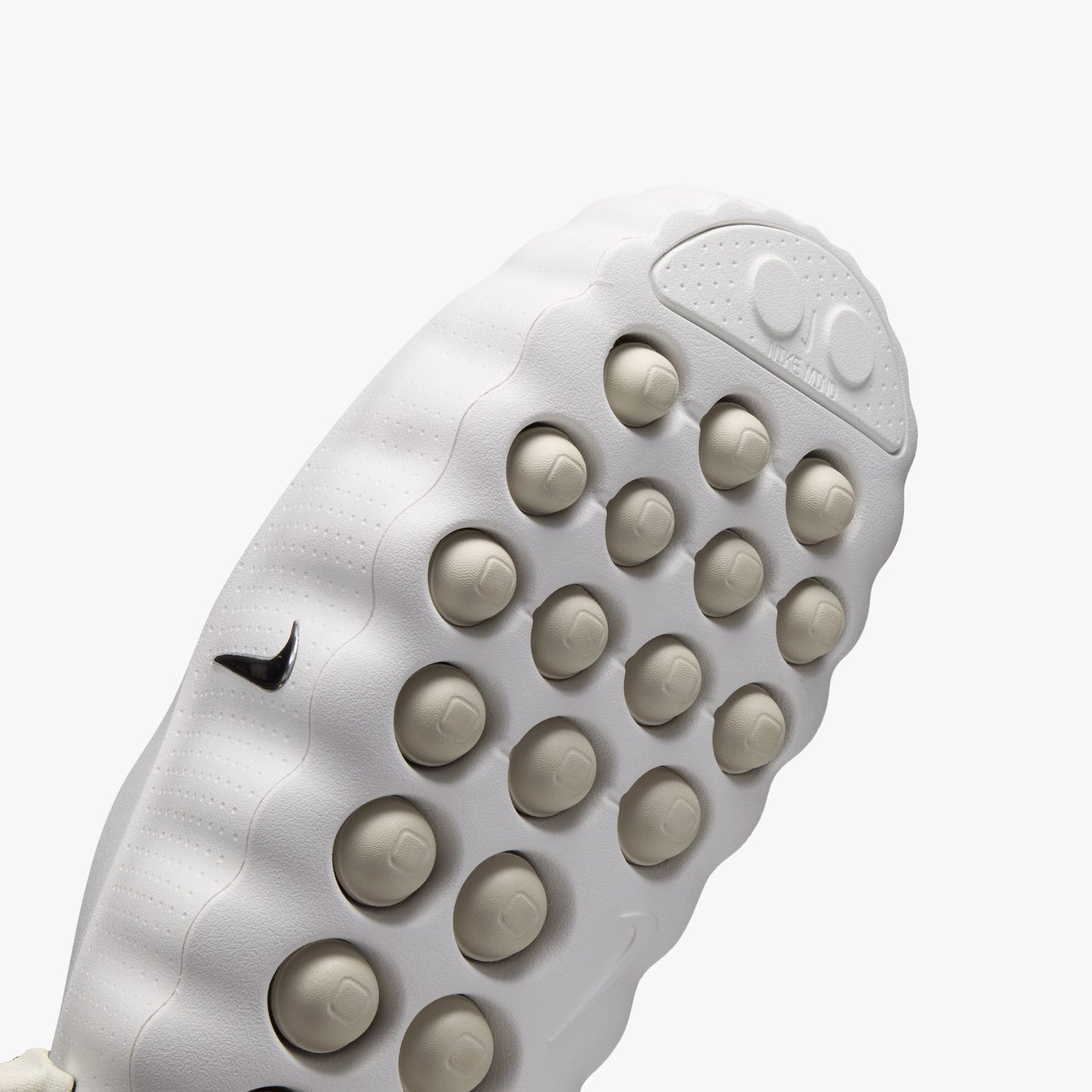 Nike Mind 001