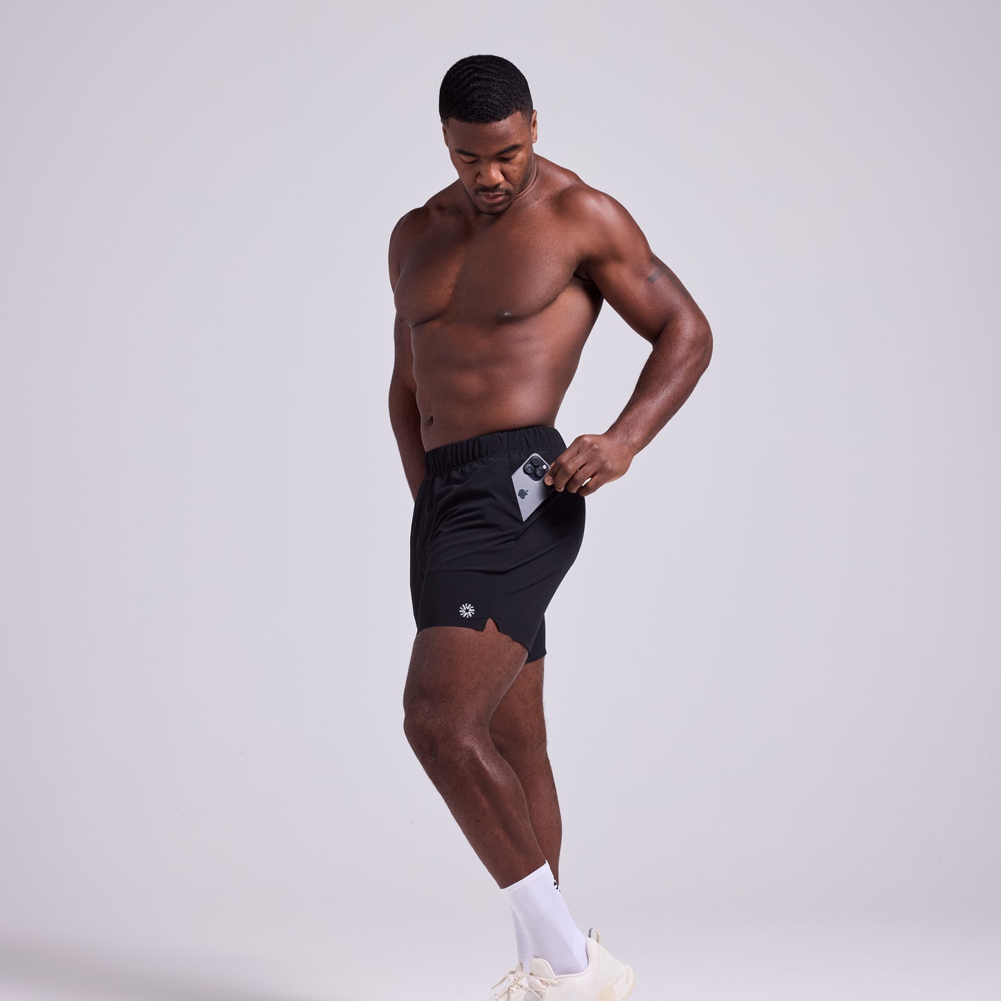 Men’s WIT Evolve 7" Training Short w/ zip pocket