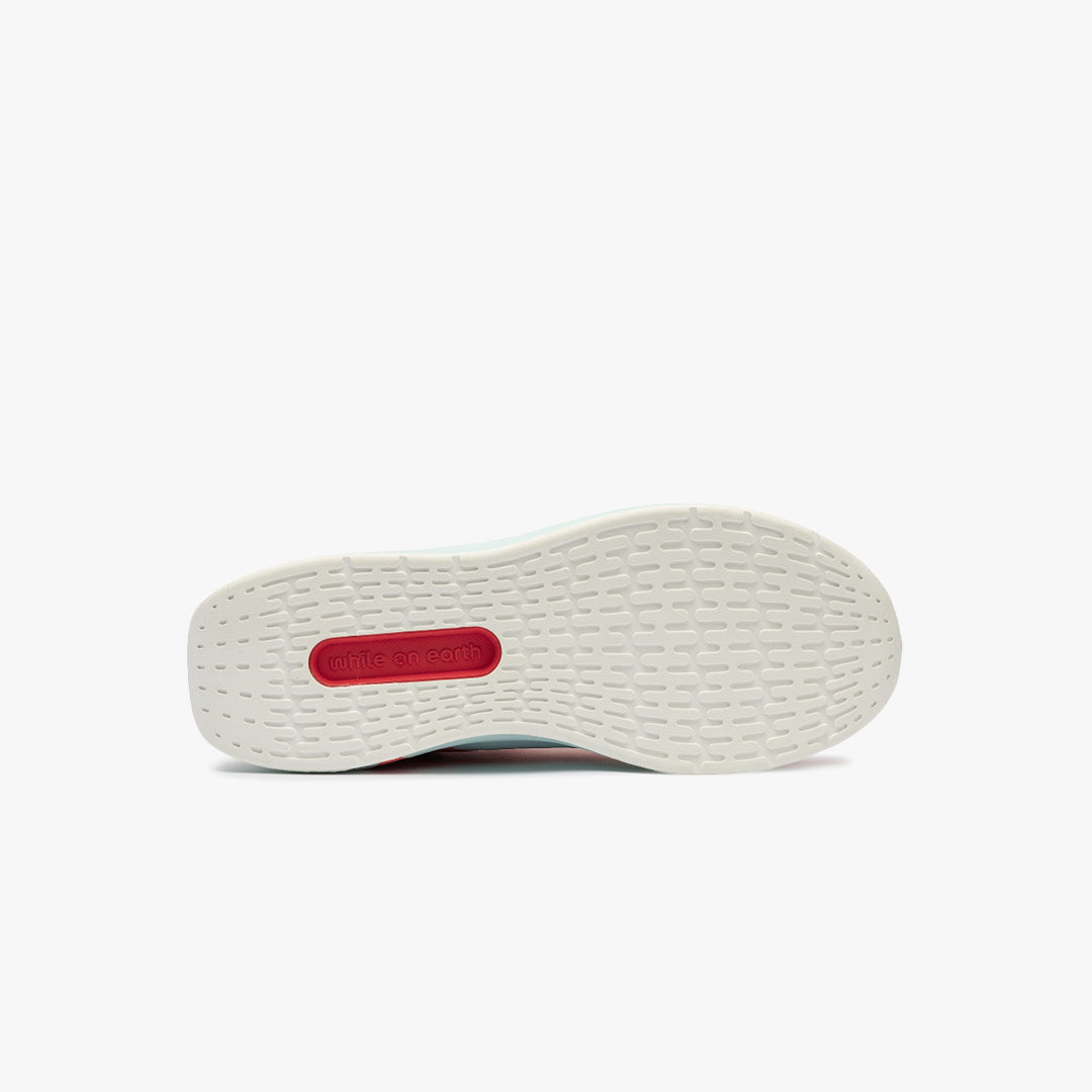 While On Earth Move Trainer