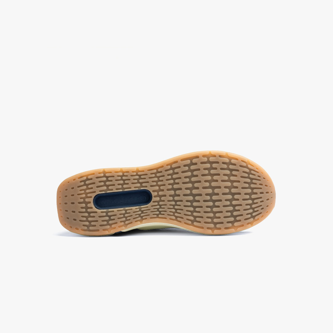 While On Earth Move Trainer
