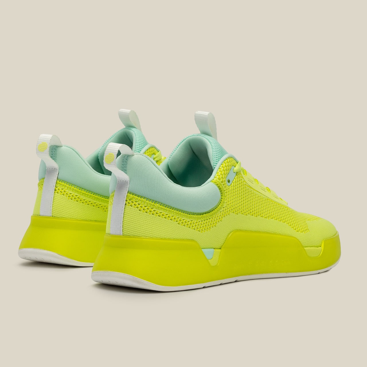 While On Earth Move Trainer