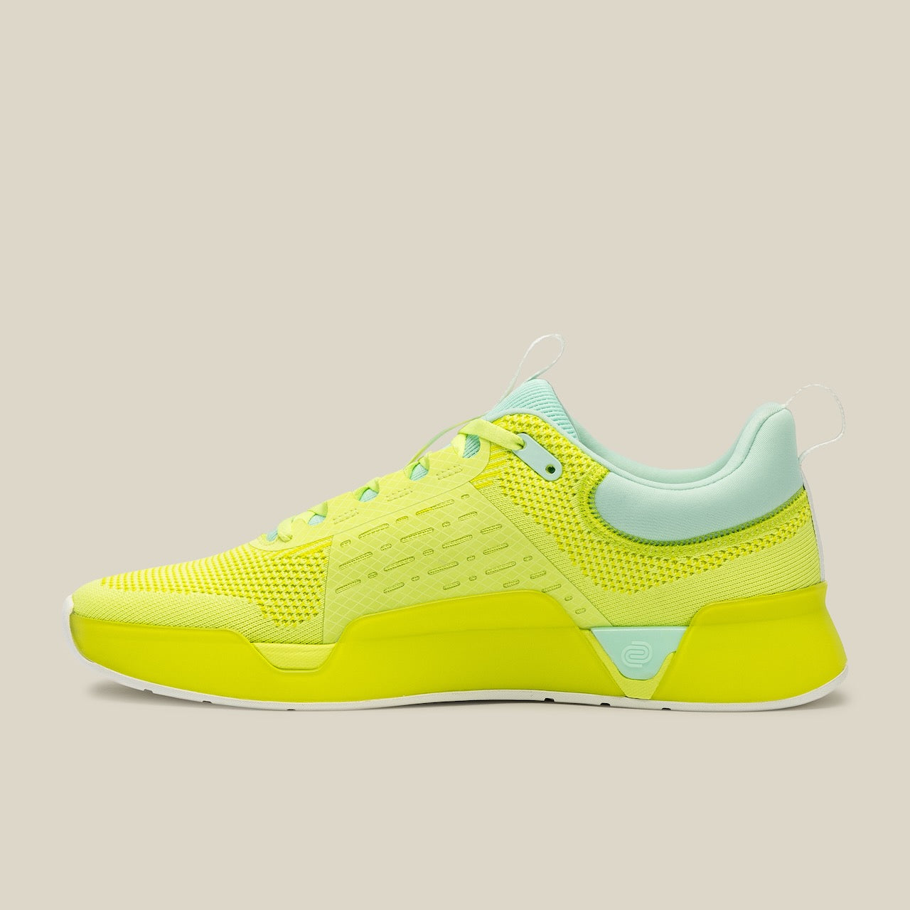 While On Earth Move Trainer