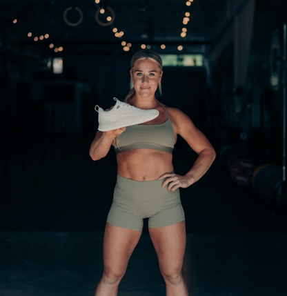 While On Earth Move Trainer