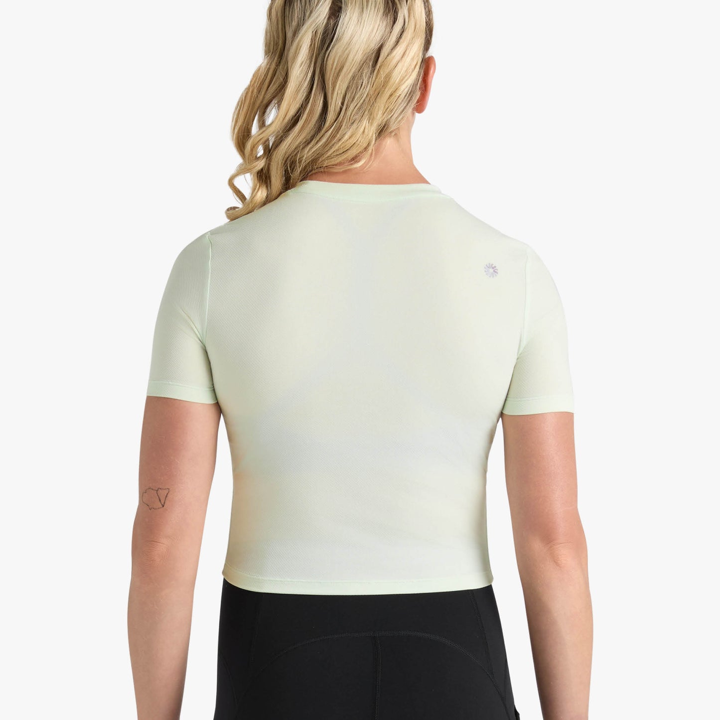 Aeris Crop Tee