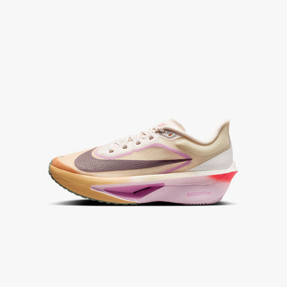 Nike Women's Zoom Fly 6