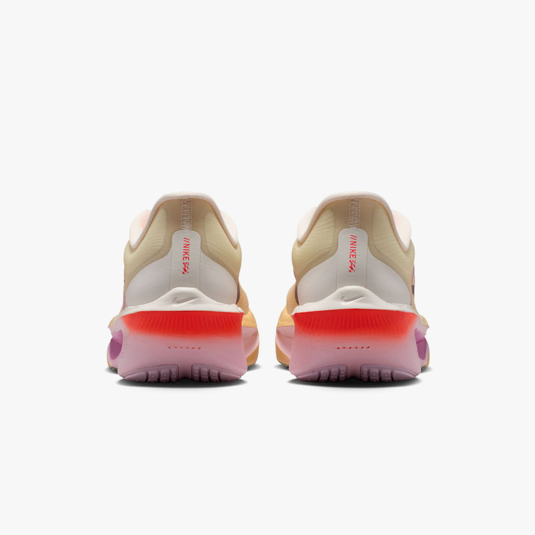Nike Women's Zoom Fly 6