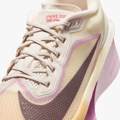 Nike Women's Zoom Fly 6
