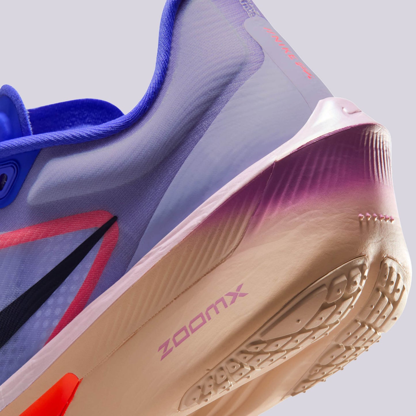 Nike Womens Zoom Fly 6