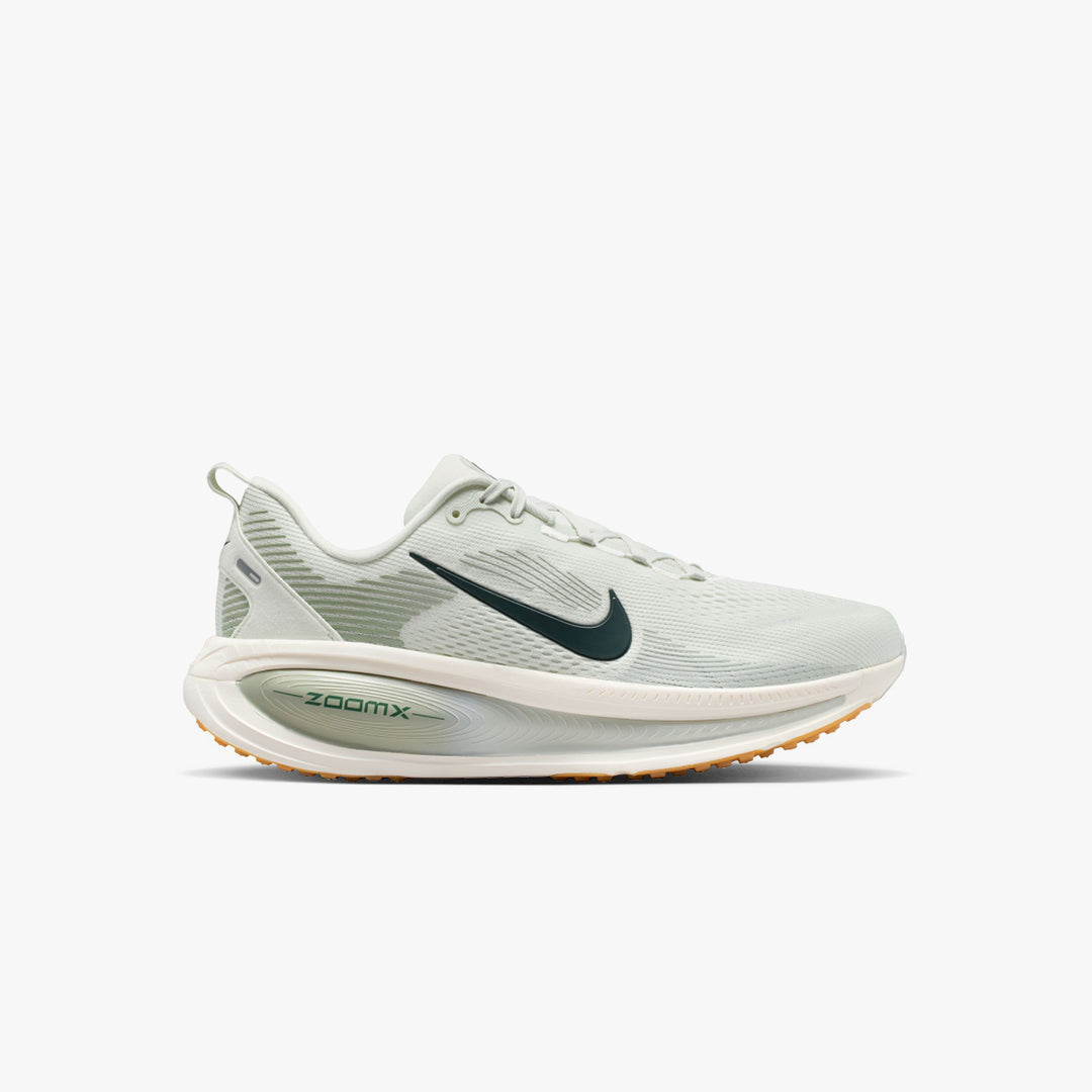 Nike Men's Vomero 18