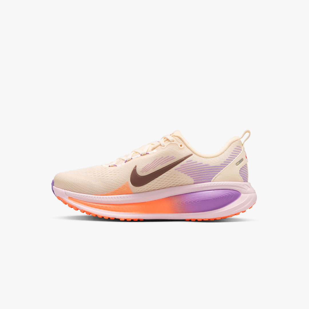 Nike Women's Vomero 18