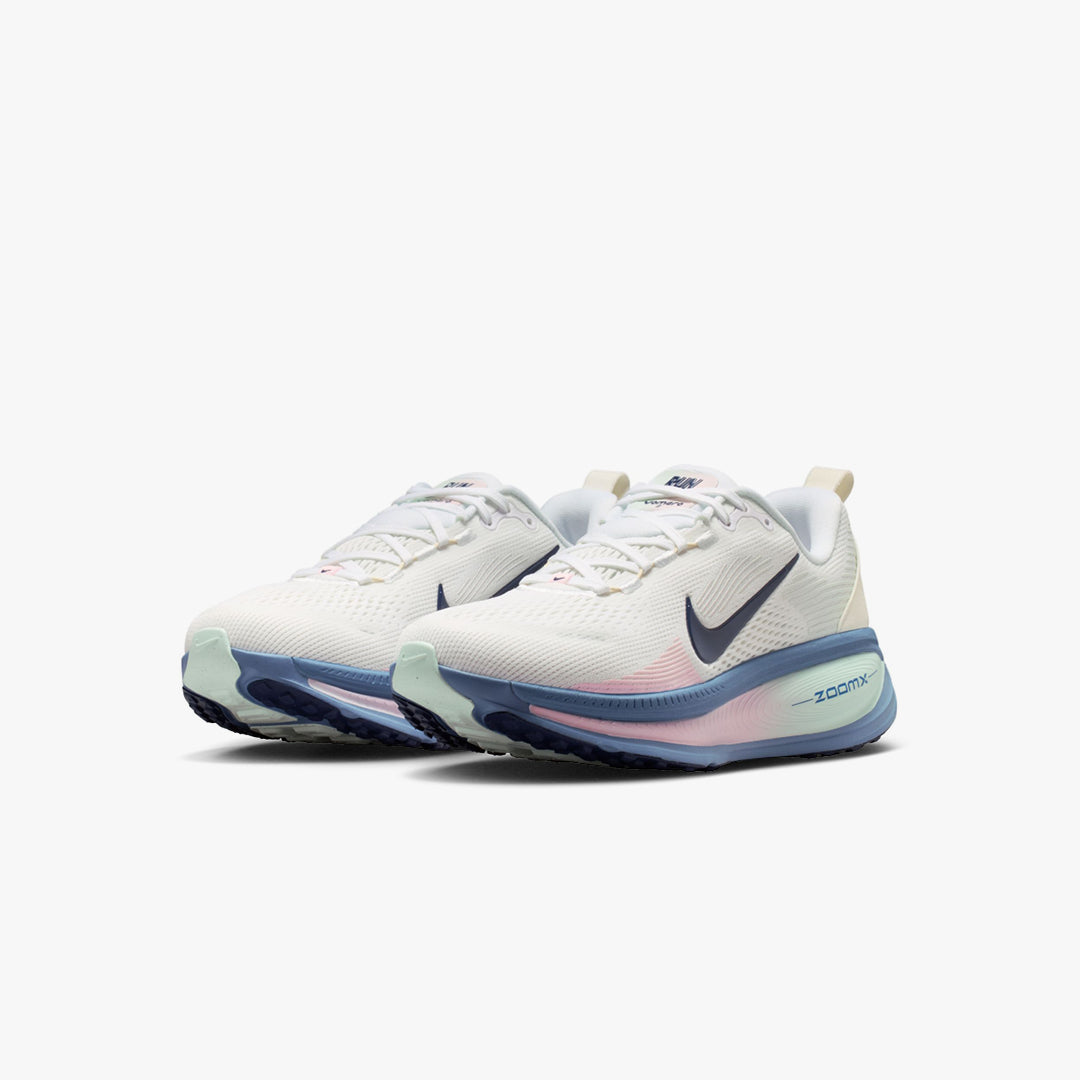 Nike Women's Vomero 18