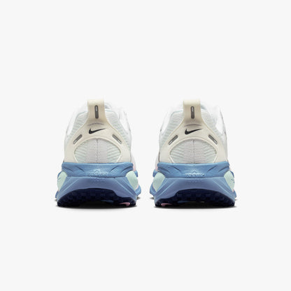 Nike Women's Vomero 18