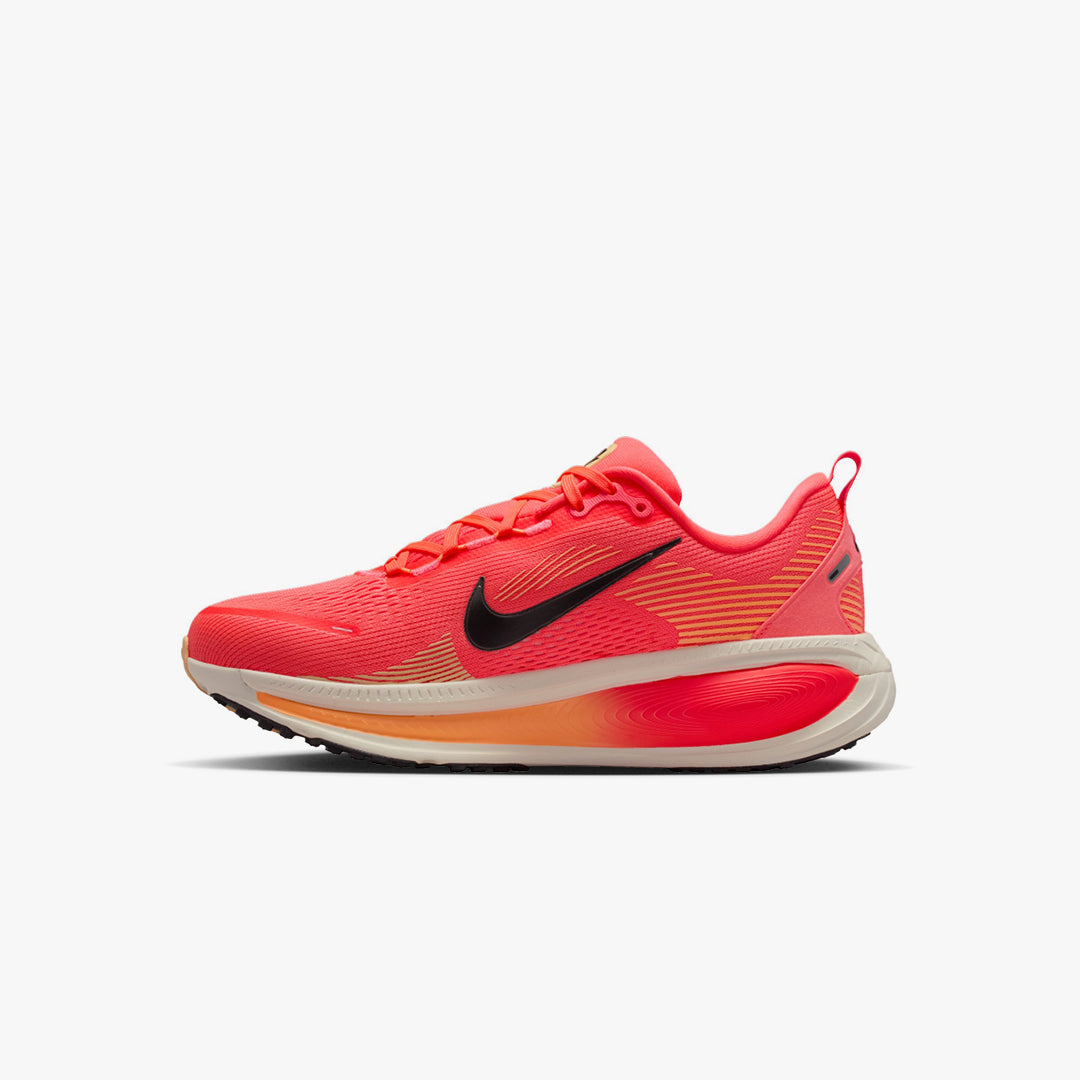 Nike Womens Vomero 18