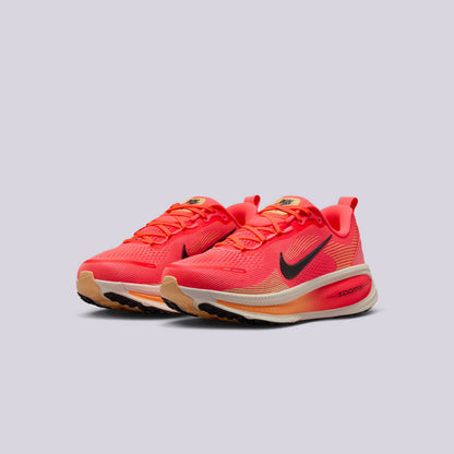 Nike Womens Vomero 18