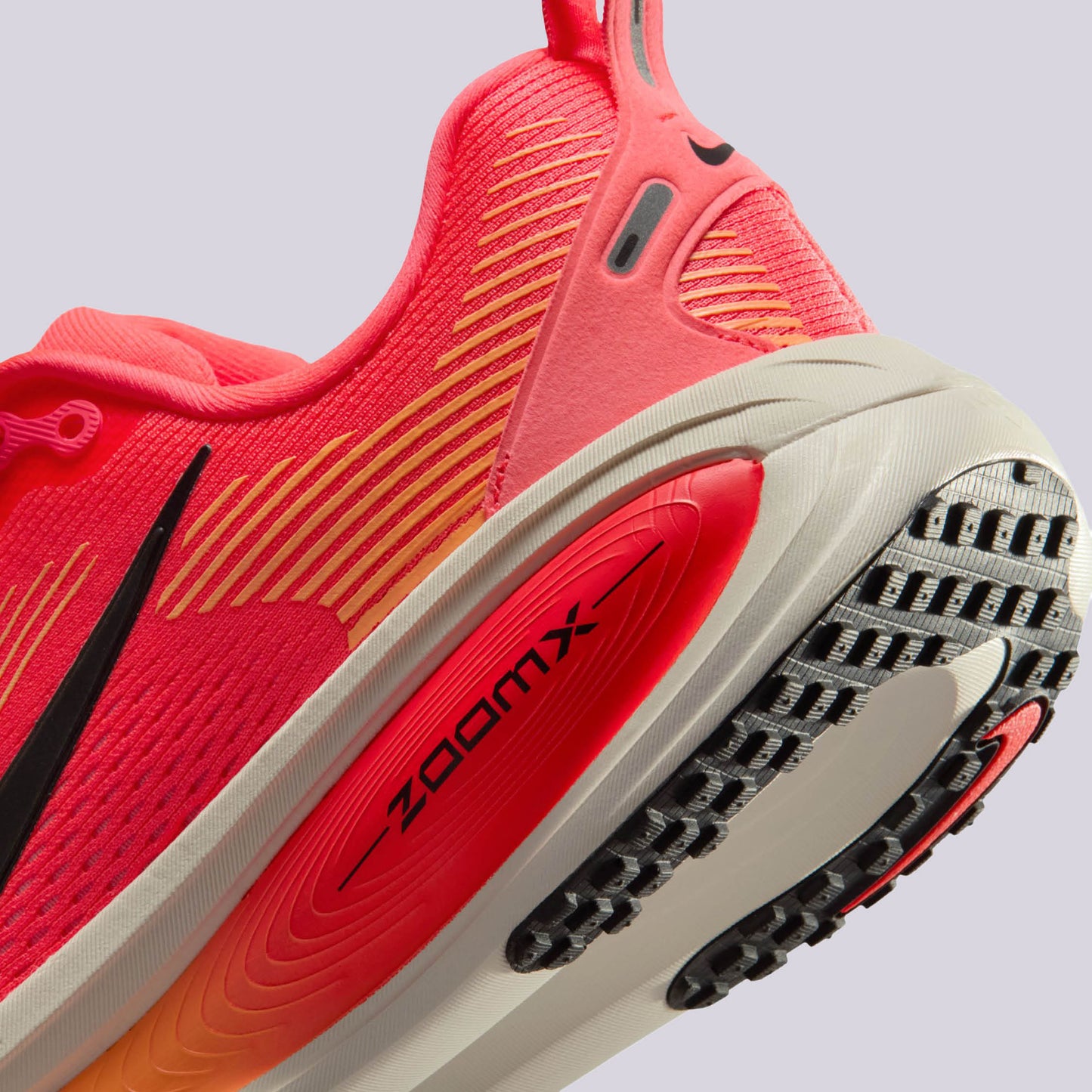 Nike Womens Vomero 18