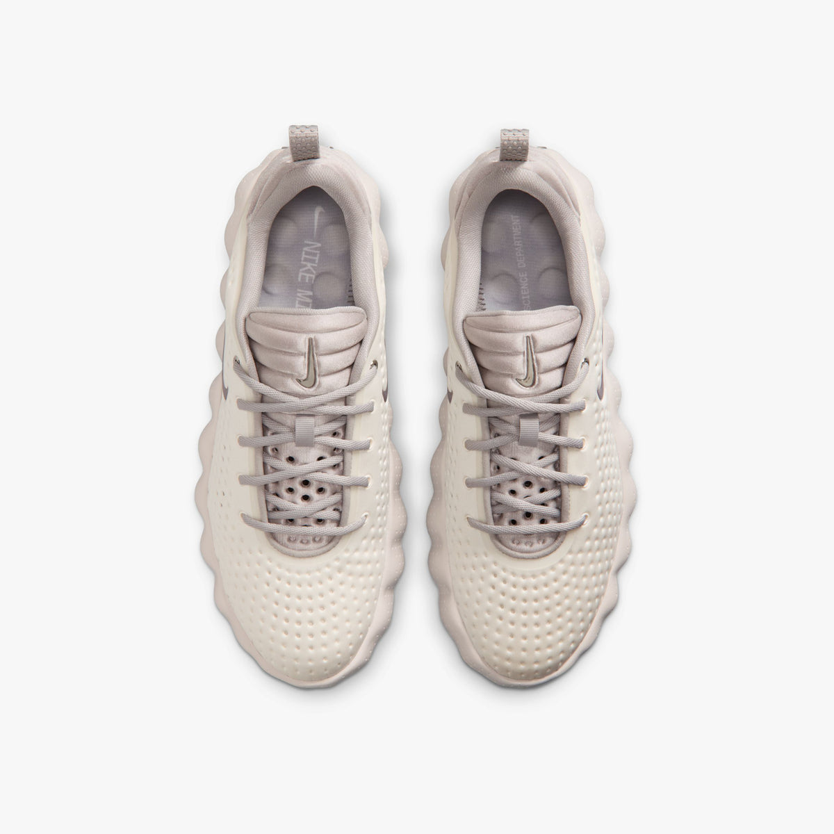 Nike Mind 002