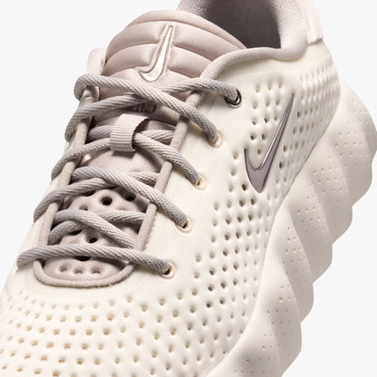 Nike Mind 002