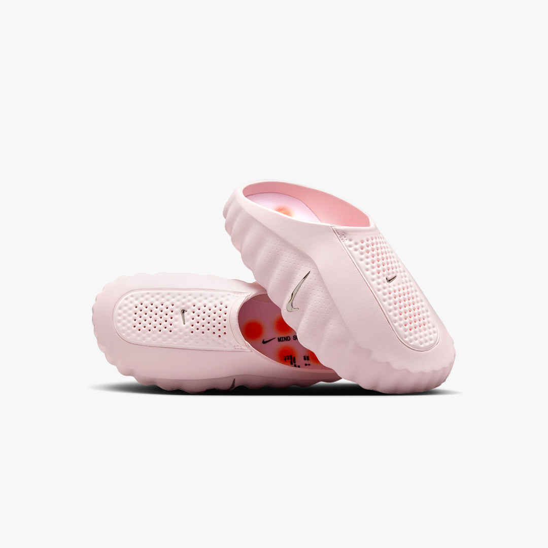 Nike Women's Mind 001