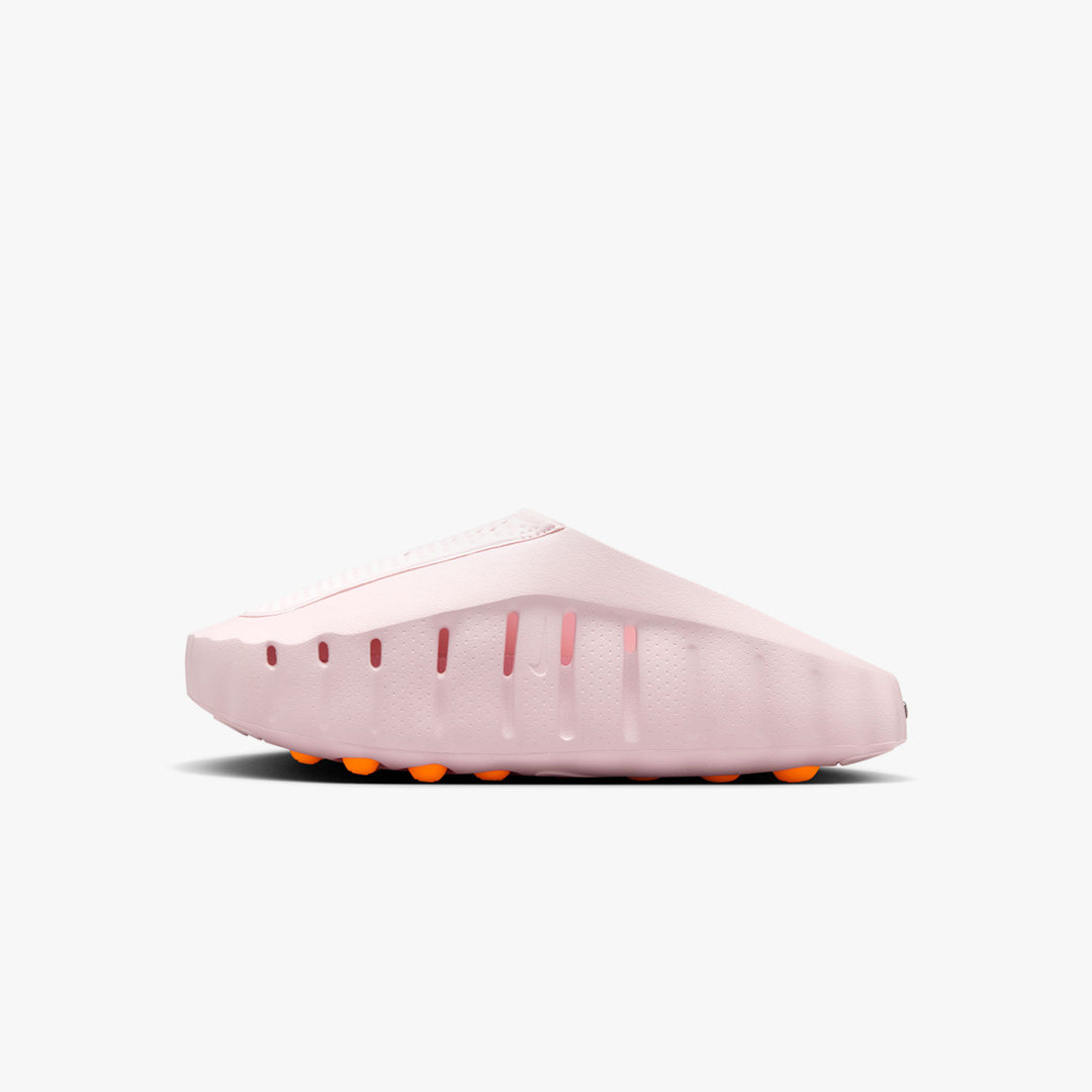 Nike Women's Mind 001