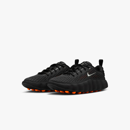 Nike Women's Mind 002