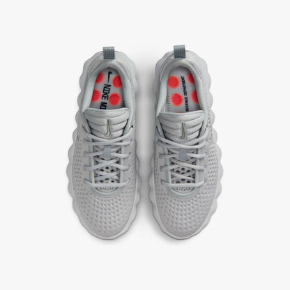 Nike Women's Mind 002