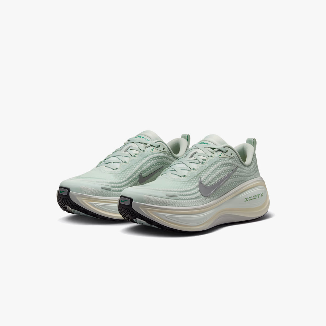 Nike Women's Vomero Plus