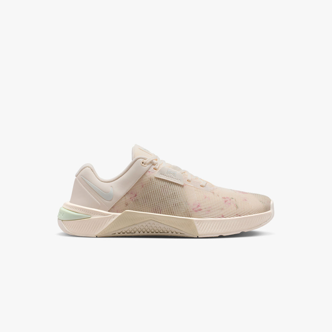 Nike Women's Metcon 10 SE