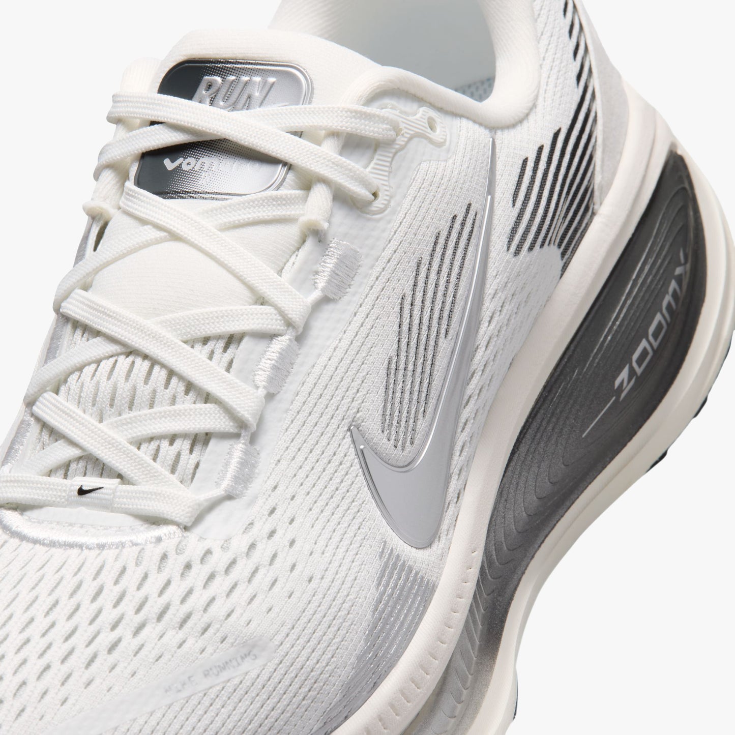 Nike Vomero 18