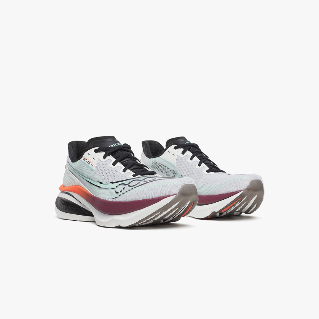 Saucony Endorphin Azura